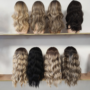 Parrucche Bob Corte con Taglio Pixie Ricci Julianna, Fibra Sintetica Futura Premium Elowen, Laccio Frontale HD, Biondo con Mèches - Product Image 4