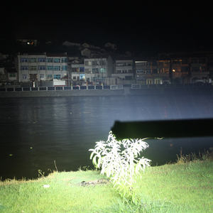 <span class=keywords><strong>Barre</strong></span> <span class=keywords><strong>LED</strong></span> 150W 4x4 Noir Super Slim Simple Rangée Lumière <span class=keywords><strong>LED</strong></span> Tout-Terrain 30/60 Faisceau Combiné 6500K pour VTT/Tout-Terrain/Voiture/Camion - Product Image 4