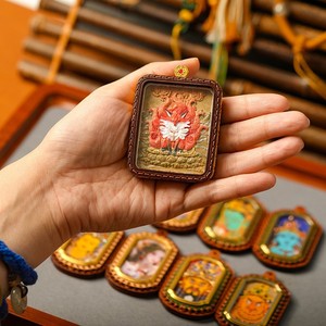 Tsatsa Thangka Zhakilam Hecho a Mano en Latón, Cuero y Arcilla, Dios Amarillo <span class=keywords><strong>de</strong></span> la Riqueza, Buda <span class=keywords><strong>de</strong></span> la Medicina, Protección, Bendición, Estilo Étnico - Product Image 3