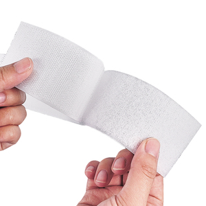 Cinta de Gancho y Bucle Autoadhesiva Ecológica de 25 Metros/rollo, 30 mm*25 M, Blanca, Impermeable, Multifuncional, con Fuerte Agarre - Product Image 1