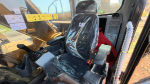 Excavatrice Caterpillar 330GC de grande taille, d'<span class=keywords><strong>occasion</strong></span>, à faible nombre d'heures de fonctionnement, pour les chantiers de construction et les travaux d'infrastructure - Product Image 3