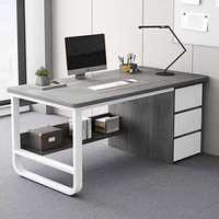 Scrivania da Ufficio Modulare Moderna in Legno Massello e MFC con Cubicolo Singolo per Manager, Ecologica e Personalizzabile