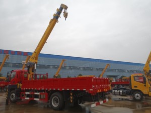 Grúa <span class=keywords><strong>Autocargable</strong></span> Nueva de 5 a 30 Toneladas Montada en Camión con Pluma Recta para una Manipulación Segura y Confiable - Product Image 5