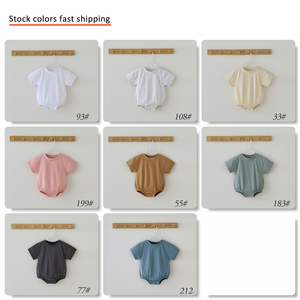 Body per Neonati Oversize in Cotone 100% Organico, Manica Corta Estiva, Personalizzabile con Logo, Fornitura di Fabbrica da 20 Pezzi - Product Image 2