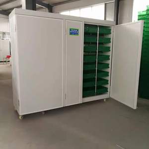 Machine hydroponique automatique pour culture verticale de fourrage, avec panneau isolant composite motorisé, capacité de 25 à 1000 kg/jour - Product Image 5