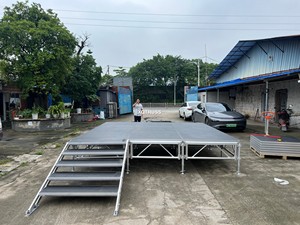 Scène Modulaire Portable New <span class=keywords><strong>Force</strong></span> Event avec Finition Anti-Rayures en Aluminium pour Expositions de Luxe - Product Image 5