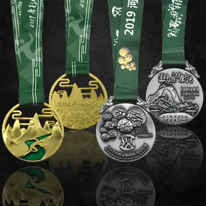 Custom Metalen Logo Sport Hardlopen Marathon Medaille Voor Souvenir 3d Goud Zilver Bronzen Zinklegering Metalen Medaille