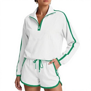 Tenues 2 pièces pour femmes, veste coupe-vent légère UPF 50+, ensembles de shorts athlétiques, tenues de sport pour le tennis, la course à pied et les activités de plein air - Product Image 1