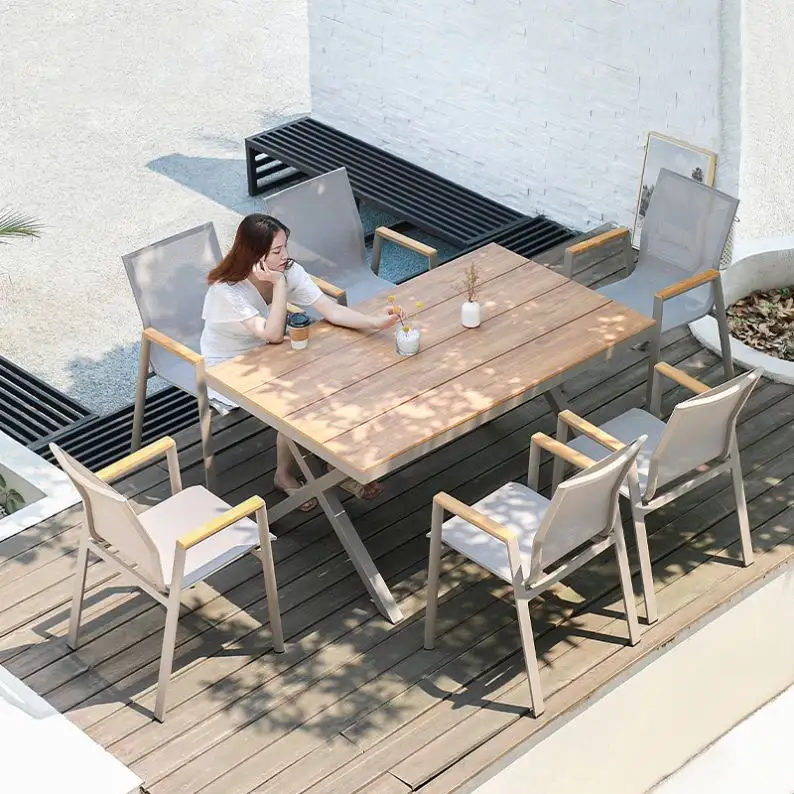 Nouvelle cour extérieure jardin café extérieur Anti-Corrosion bois plastique bois Table et chaise ensemble combiné