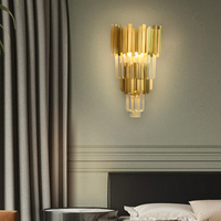 Lampe en cristal de luxe pour la décoration intérieure, lampe murale en cristal LED moderne pour salon, chevet, salle à manger, allée, escalier