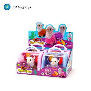 Jouet en peluche animal belle alpaga dans le transporteur - Product Image 2