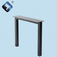 Sur mesure : Pieds de table en métal thermolaqués noir mat, base plaquée laiton poli, support de meuble en tôle estampée