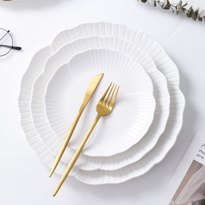 จานรองเซรามิกขอบทองสไตล์เรียบง่ายสำหรับร้านอาหารงานแต่งงานและงานเลี้ยง - Product Image 6