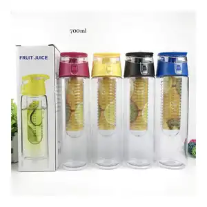 Portable Fruit Infuser Water Bottle Lemon Squeezer Bottle Juicer For Healthy Drink