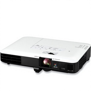 โปรเจคเตอร์พกพาไร้สาย PowerLite 1795F 3LCD 1080p full HD พร้อมกระเป๋าหิ้ว ปรับภาพได้ง่ายและรวดเร็ว ให้ภาพสว่างสดใส - Product Image 1