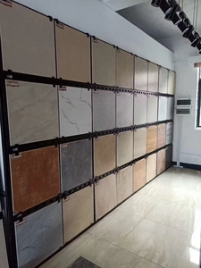 Tùy chỉnh Hiện đại chất lượng cao treo tường kệ trưng bày sơn tĩnh điện kim loại kệ cho gạch ceramic - Product Image 2