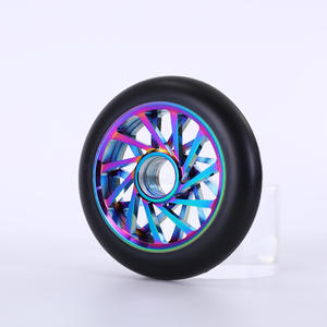 Neo Chrome 110mm Nid D'oiseau <span class=keywords><strong>Scooter</strong></span> Roues Personnalisé <span class=keywords><strong>Stunt</strong></span> <span class=keywords><strong>Scooter</strong></span> Pièces PU Matériel <span class=keywords><strong>Batterie</strong></span> Au Lithium pour Kick Scooters Nouveau Design - Product Image 2