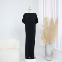 Robe longue musulmane à manches courtes en tissu texturé multicolore de luxe sur mesure Dubaï 2026, tenue ample et modeste