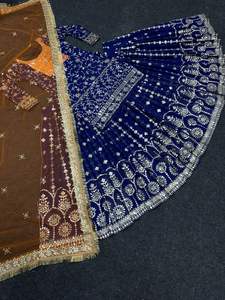 Broderie avec des sequins de 3 mm avec des franges fantaisie sur quatre côtés, Lehenga pour femmes, provenant d'un fabricant et fournisseur indien - Product Image 5