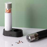 Moulin à poivre et à sel électrique en céramique écologique à commande automatique à une main avec support de charge sans fil Type-C
