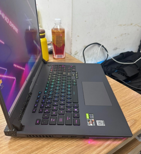 โน้ตบุ๊คเกมมิ่ง Asus ROG Strix G713PI รุ่นดั้งเดิม สำหรับแล็ปท็อป Asus R9 7845HX RX4070 16+1TB มือสอง - Product Image 5