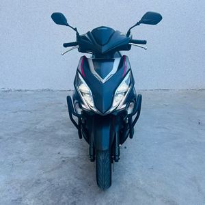 Honda <span class=keywords><strong>Rebel</strong></span> <span class=keywords><strong>125</strong></span> d'occasion, <span class=keywords><strong>125</strong></span> cm³, fabriquée en 2020, plus de 8 000 km au compteur, freins CBS, démarrage sans clé, économique en carburant et durable - Product Image 2