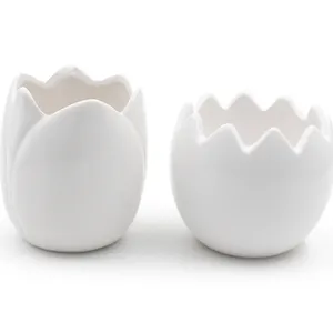 Custom Logo Handmade Easter Egg Shape Ceramic Candle Holders Elegant White Ceramic Candle Vessels For Home Decoration