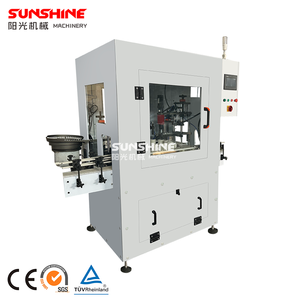 Machine de bouchage servo haute efficacité anti-corrosion pour ligne de remplissage de bouteilles de blanchiment à col oblique 250 ml 500 ml - Product Image 4