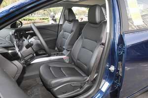 <span class=keywords><strong>Monza</strong></span> <span class=keywords><strong>Chevrolet</strong></span> 2023 modello leggero ibrido automatico 1.3T motore 48V sistema di miscelazione luce Cruise control - Product Image 5