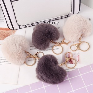 <span class=keywords><strong>Porte</strong></span>-clés en fourrure 8CM en gros, avec pompon en fausse fourrure moelleux, motif dessin animé, pour sac de voiture, et pompon cœur bébé - Product Image 6
