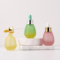 Vente en gros de flacons compte-gouttes en verre transparent/coloré de 30 ml, flacon vide pour huile essentielle avec bouchon compte-gouttes pour usage cosmétique