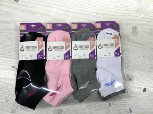 Oemen Wholesale Custom Performance Sports Pure Polyester Socks New Fashion Anti Slip Football Socks For Men