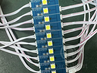 Profesyonel LED sahne ışıkları DJ kulübü LED yıldızlı perde mavi beyaz LED esnek yıldız zemin örtüsü