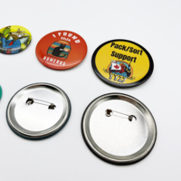 Boutons Badge Pin Forme Ronde Personnalisé JO-EY-30 En Métal Fer Blanc Dessin Animé Logo