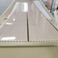 Plafond en PVC léger à marque privée OEM, revêtement de plafond intérieur pour les acheteurs en gros et les intérieurs de restaurants