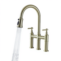 Robinet de cuisine haut de gamme en laiton, eau chaude et froide, extractible, style nordique américain, trois pieds, finition brossée or, chrome