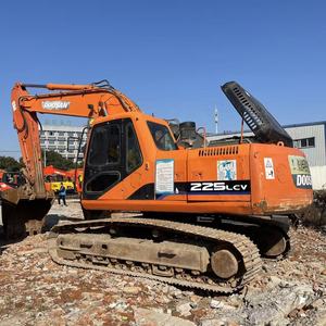 Excavadora Usada Doosan 225 de 22 Toneladas, Modelo 2023, Potencia de 125KW, Capacidad de la Cuchara de 1.1m, Bajo Consumo de Combustible, 0-2000 Horas - Product Image 1