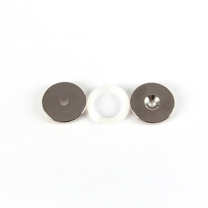 In-stock supply of high-temperature resistant <b>round</b> perforated <b>magnets</b>, perforated strong <b>magnets</b>, neodymium iron boron <b>magnets</b> - Product Image 4