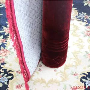 Alfombra de oración islámica portátil, ligera y plegable, tapete de viaje musulmán con diseño floral, adecuada para la oración en casa, picnics y camping. - Product Image 5