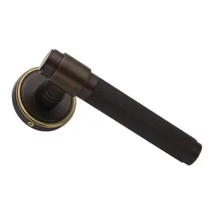 Maçaneta da porta interna do quarto Filta Fechaduras de alavanca de porta europeia luxuosa serrilhada - Product Image 1