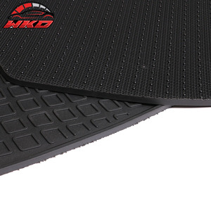 Tapis de sol en latex noir robuste pour Toyota Corolla 2014-2019, avant et deuxième rangée, style OEM, imperméables - Product Image 5