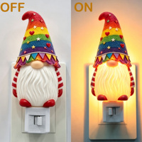 Weihnachtsdekoration Regenbogen-Zwerge Steckbare LED-Nachtlichter Kunststoff-Wandsteckdosenlampe Festliche Heimdekoration Großhandel OEM&ODM