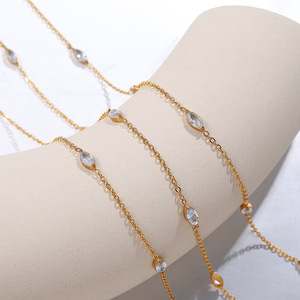 Collar de acero de titanio chapado en oro con diseño de gota de agua de cristal para mujer, joyería de fiesta - Product Image 2