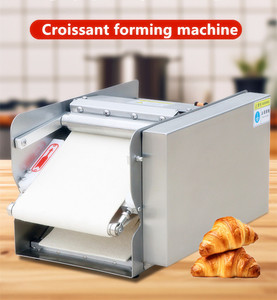 Easy Move Croissant Machinery Mini Croissant que forma el equipo de pastelería Croissant Machine - Product Image 4