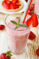Arôme concentré de fraise au lait de qualité alimentaire Halal avec saveur de tabac pour gâteaux, confiseries et glaces