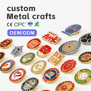 Venta al por mayor de alfileres esmaltados suaves personalizados girasol y alfileres de metal de aleación de zinc chapado en oro/plata 3D diseño de medalla de girasol - Product Image 1
