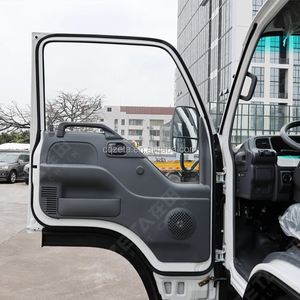 Isuzu ELF NKR 100P Furgone Urbano per Consegne Capacità di Carico 3.3-5.5T Euro 6 Diesel Mini Camion per Trasporto Merci e Cibo - Product Image 6