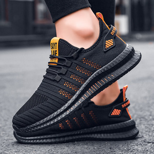 Chaussures de <span class=keywords><strong>sport</strong></span> d'été respirantes en maille personnalisables de haute qualité, chaussures de <span class=keywords><strong>sport</strong></span> tendance, semelles intérieures légères en EVA pour la course à pied - Product Image 1