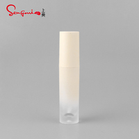 Vente chaude en stock 3ml Emballage avec étiquette personnalisée Conteneurs d'huile de teinte pour les lèvres Bouteille Tubes de brillant à lèvres vides