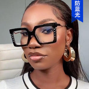 Cadre de lunettes européen et américain rétro carré Anti-bleu à la mode <span class=keywords><strong>2022</strong></span> nouveau miroir optique miroir plat verre personnalisé pour femmes - Product Image 3